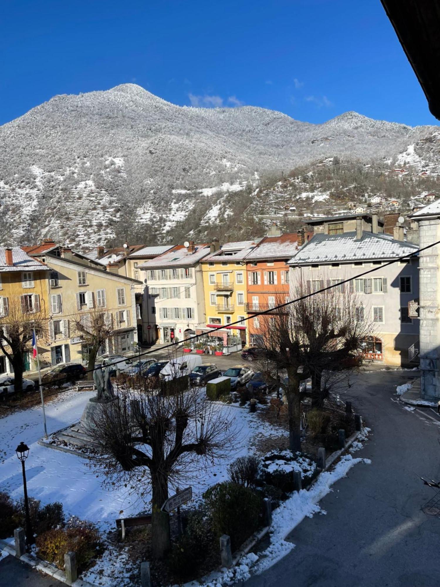 La Montagnette L Oursson Chambre Maison En Travaux De 10H A 17H Moûtiers Exterior foto